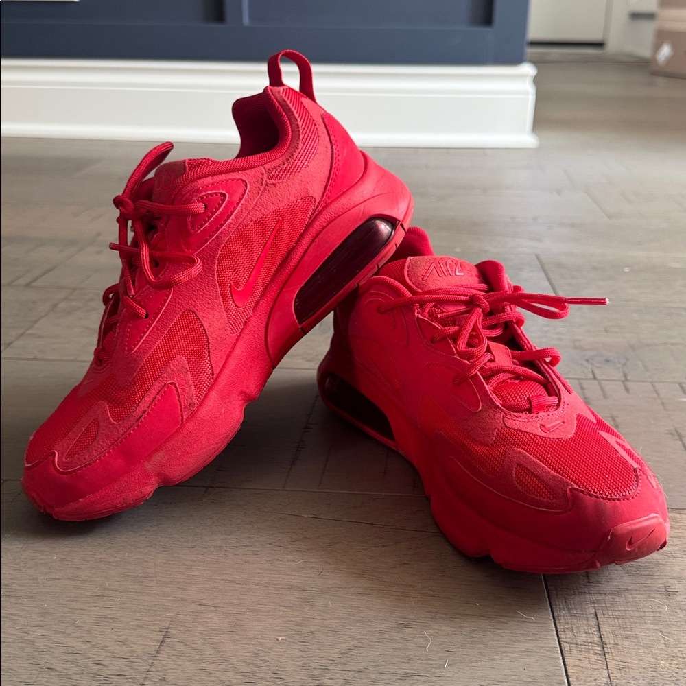Women’s Air Max 200 Triple Red